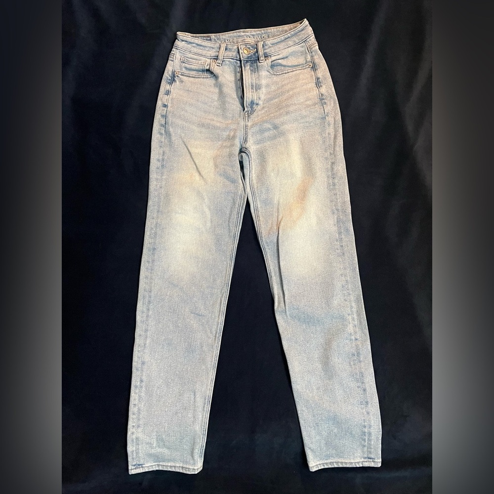 American Eagle Light Blue High-Waisted Stretch Jeans